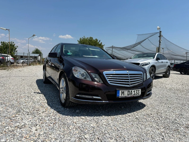 Mercedes-Benz E 220 CDI, снимка 1 - Автомобили и джипове - 46621872