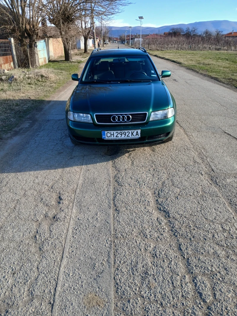 Audi A4, снимка 9 - Автомобили и джипове - 49470102