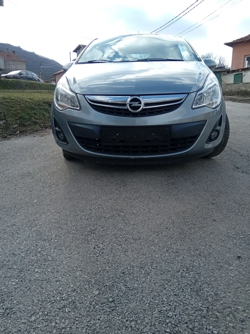 Opel Corsa, снимка 3 - Автомобили и джипове - 49611293