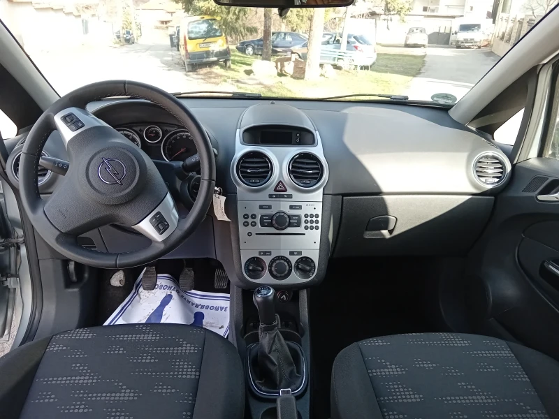 Opel Corsa, снимка 9 - Автомобили и джипове - 49611293