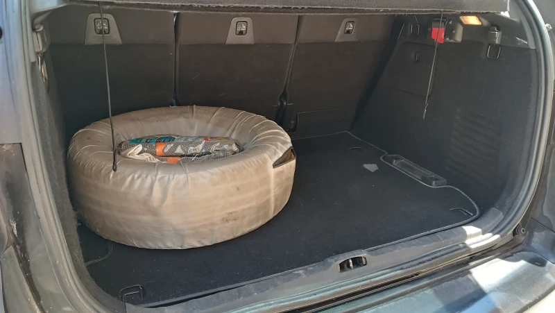 Citroen C4 Picasso, снимка 16 - Автомобили и джипове - 51993937