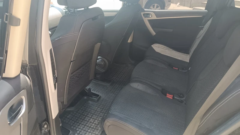 Citroen C4 Picasso, снимка 10 - Автомобили и джипове - 51993937