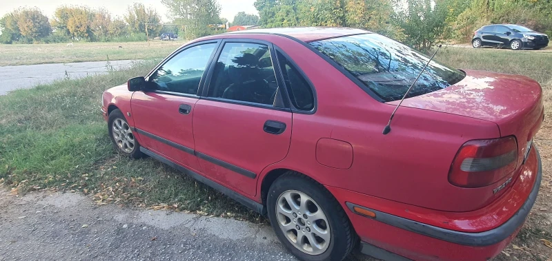 Volvo S40, снимка 3 - Автомобили и джипове - 52630593