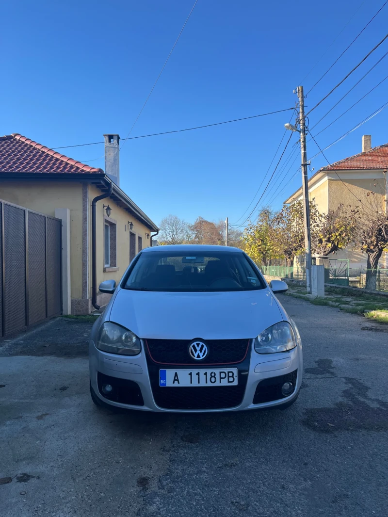 VW Golf, снимка 2 - Автомобили и джипове - 52882263
