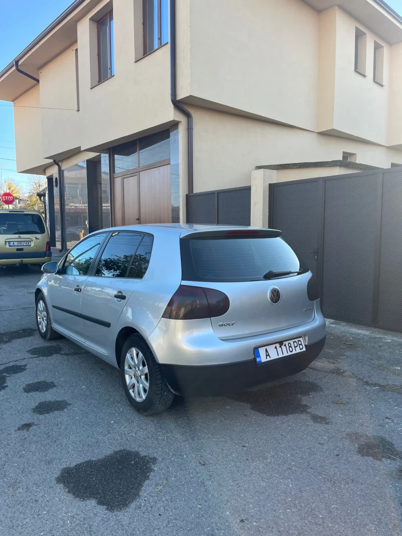 VW Golf, снимка 7 - Автомобили и джипове - 52882263
