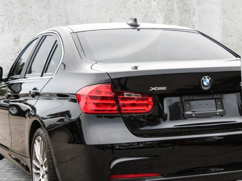 BMW 335 * 335i xDrive AWD | SiriusXM| HtdSeats| Sunroof| *, снимка 7 - Автомобили и джипове - 52995147