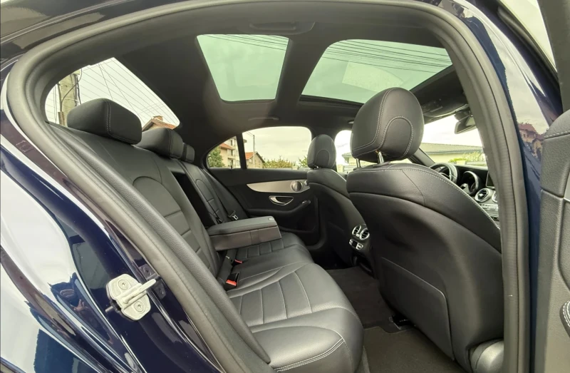 Mercedes-Benz C 300 C300 W205, снимка 13 - Автомобили и джипове - 53152848