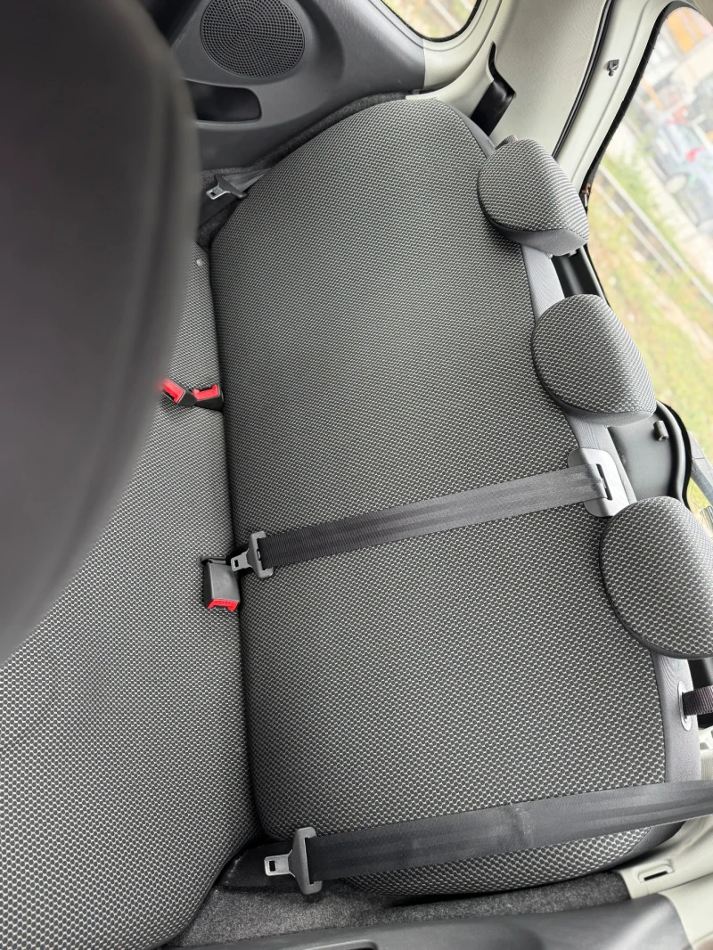 Nissan Micra 1.2, снимка 15 - Автомобили и джипове - 53222351