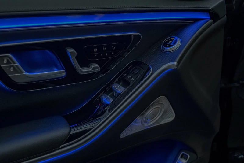 Mercedes-Benz S 400 AMG/Long/4Matic/RSE/Обдухване/Панорама/Burmester/H, снимка 8 - Автомобили и джипове - 53355553