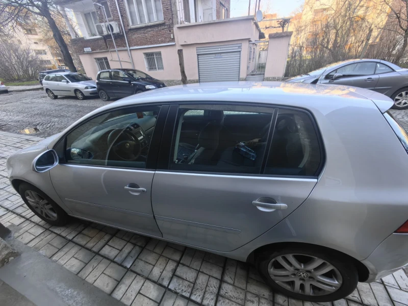 VW Golf, снимка 17 - Автомобили и джипове - 53585836