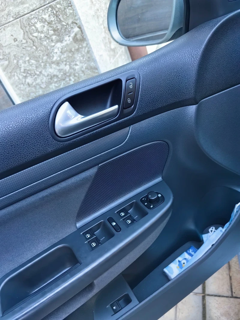 VW Golf, снимка 14 - Автомобили и джипове - 53585836