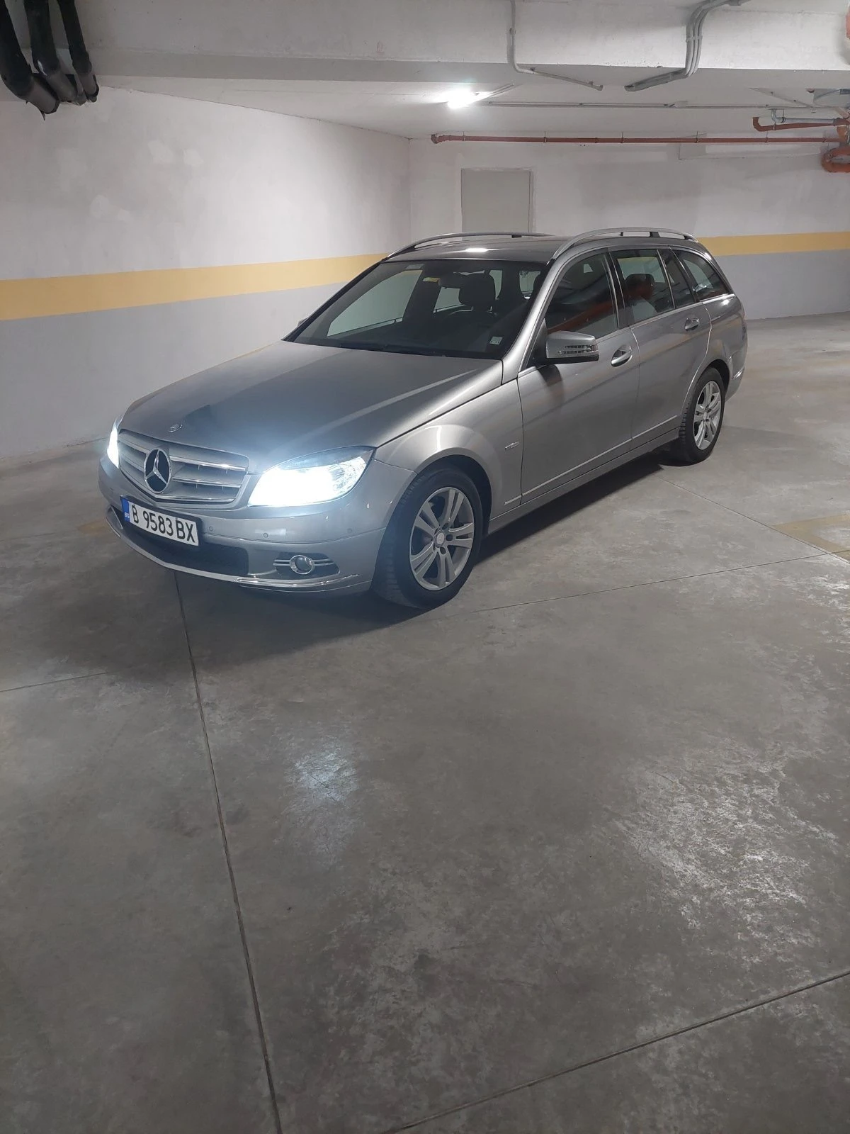 Mercedes-Benz C 180  - изображение 2