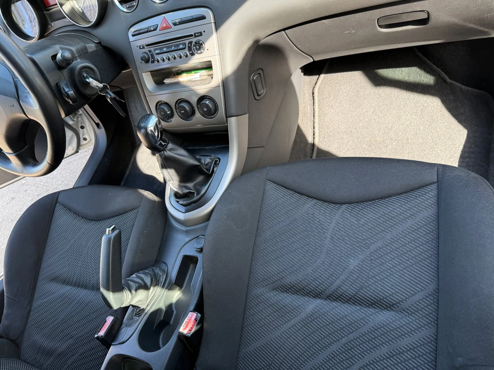 Peugeot 308 1.6 HDI - изображение 7