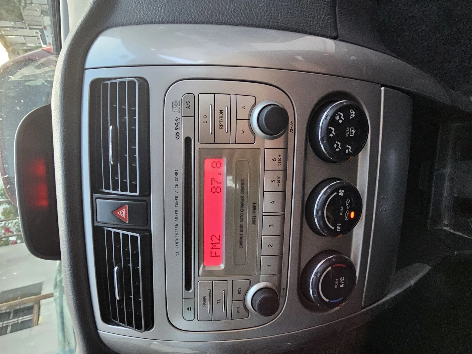 Suzuki Liana  - изображение 6