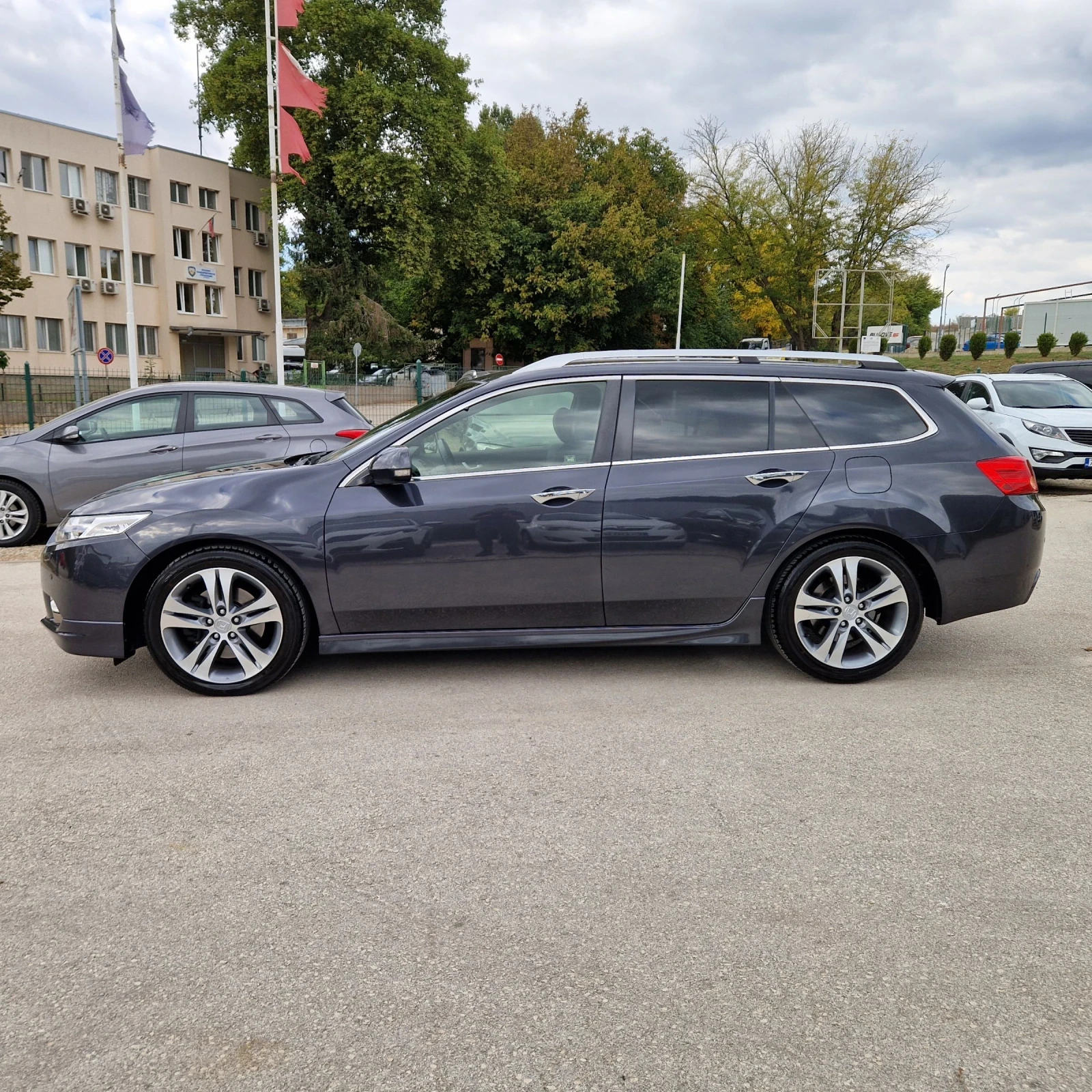 Honda Accord 2.2I-DTEC 180к. TYPE-S ДИСТРОНИК ШВЕЙЦАРИЯ  - изображение 4