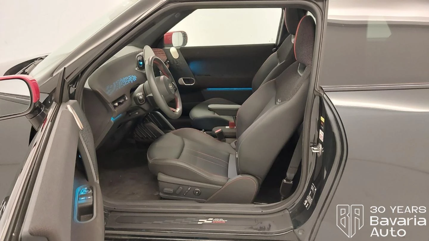 Mini Cooper SE Automatic John Cooper Works Trim | Mobile.bg   5