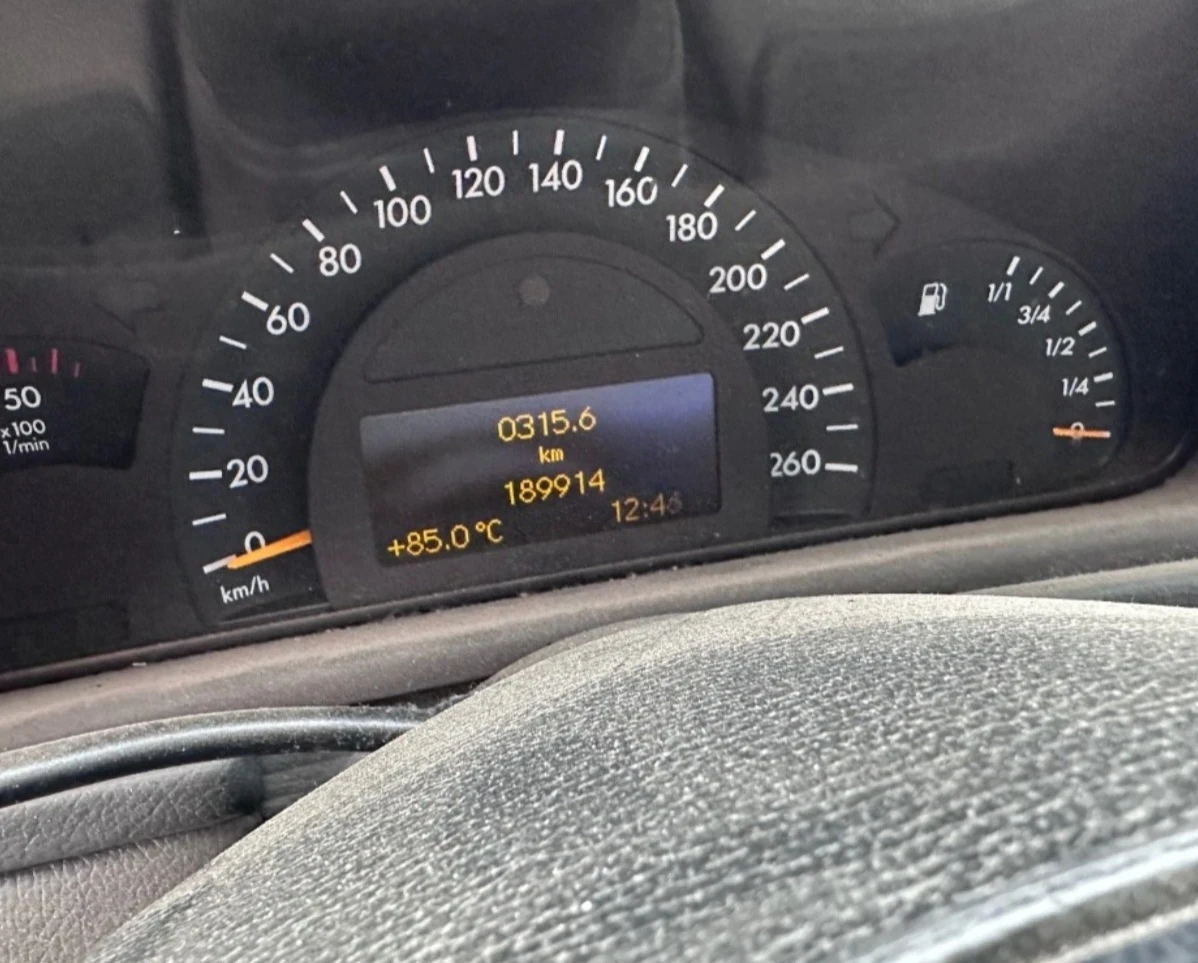 Mercedes-Benz C 200  - изображение 8