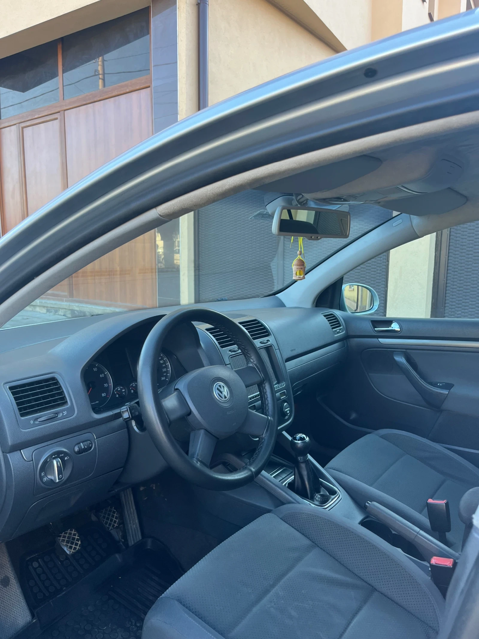 VW Golf  - изображение 8