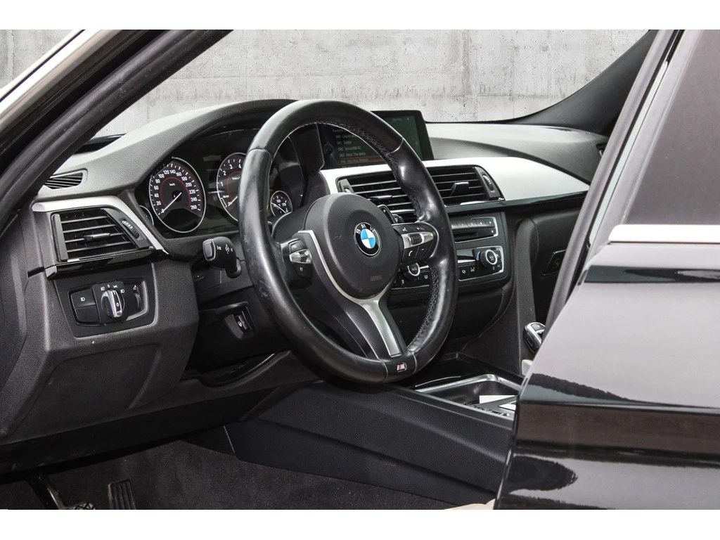 BMW 335 * 335i xDrive AWD | SiriusXM| HtdSeats| Sunroof| * | Mobile.bg � ����������� 16