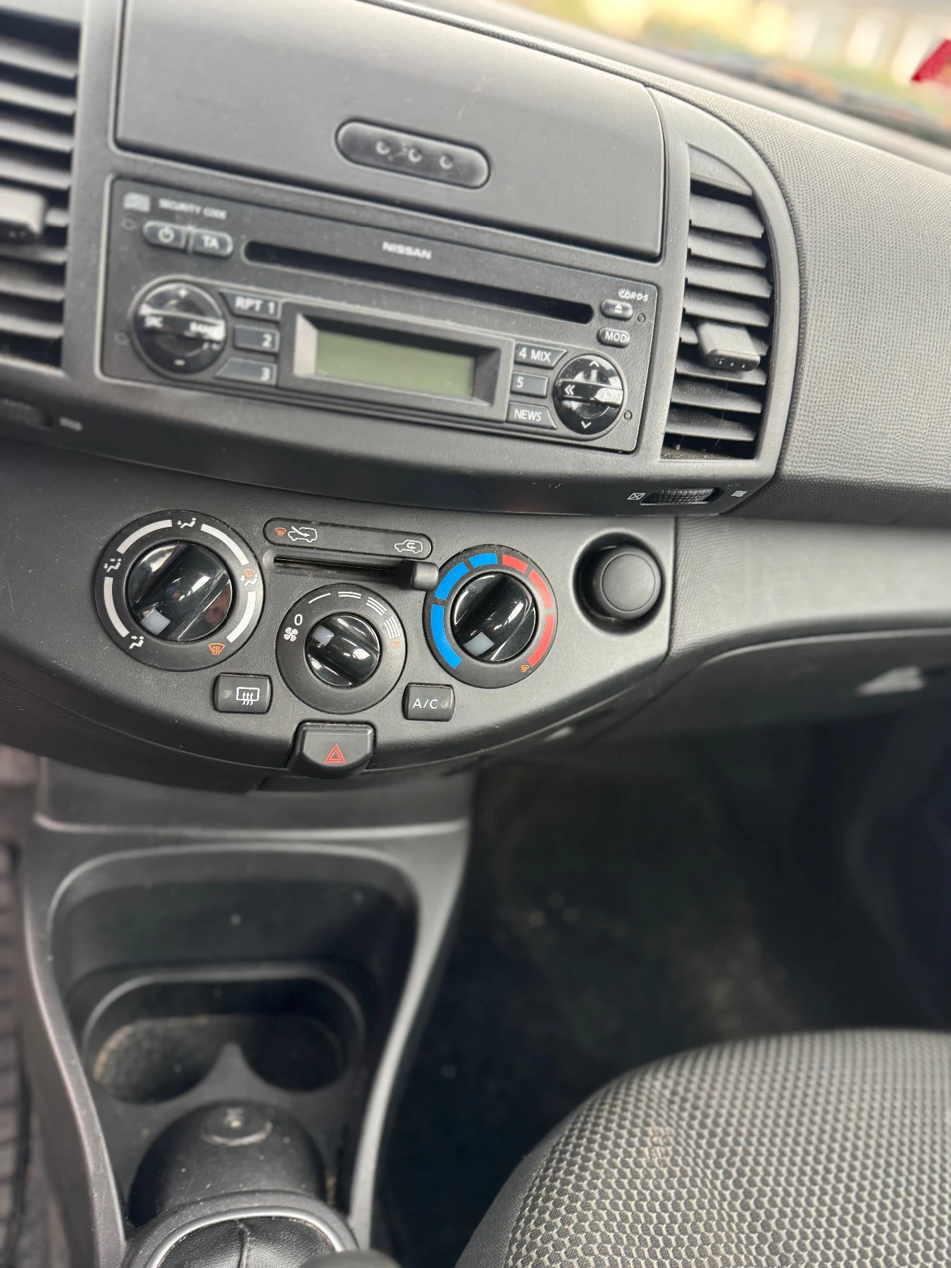 Nissan Micra 1.2 - изображение 10