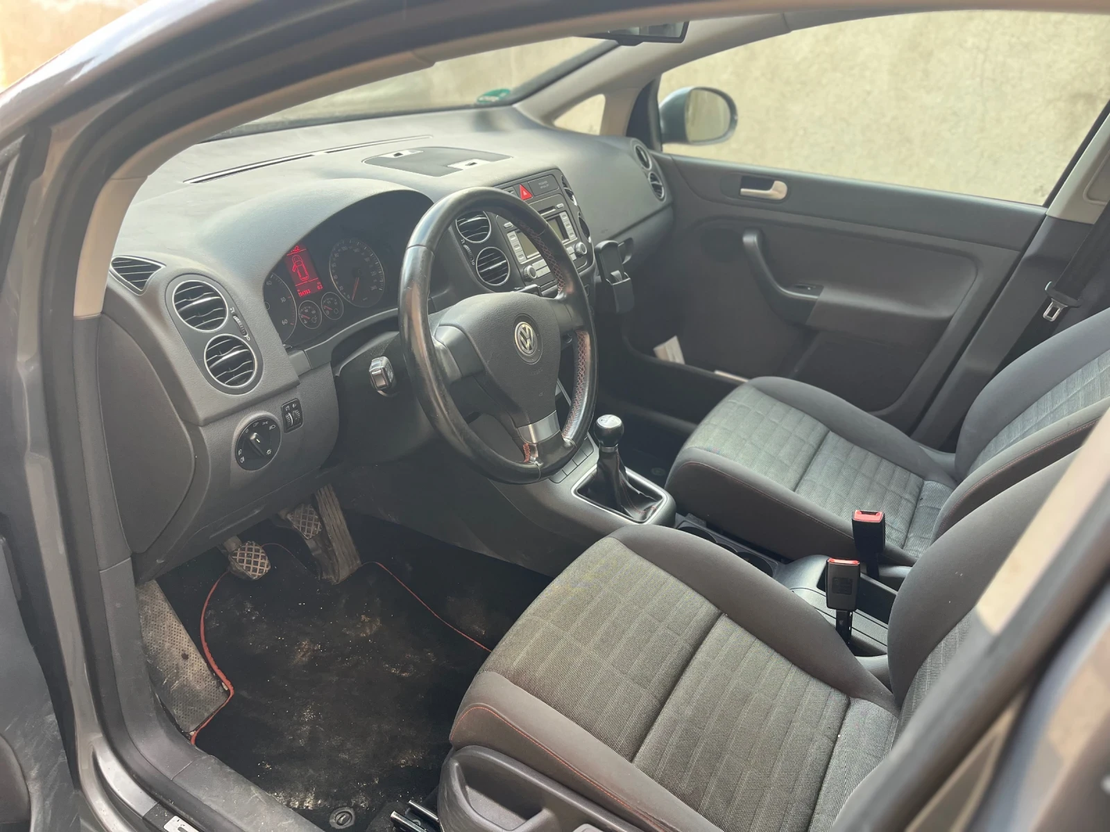 VW Golf Plus  - изображение 8