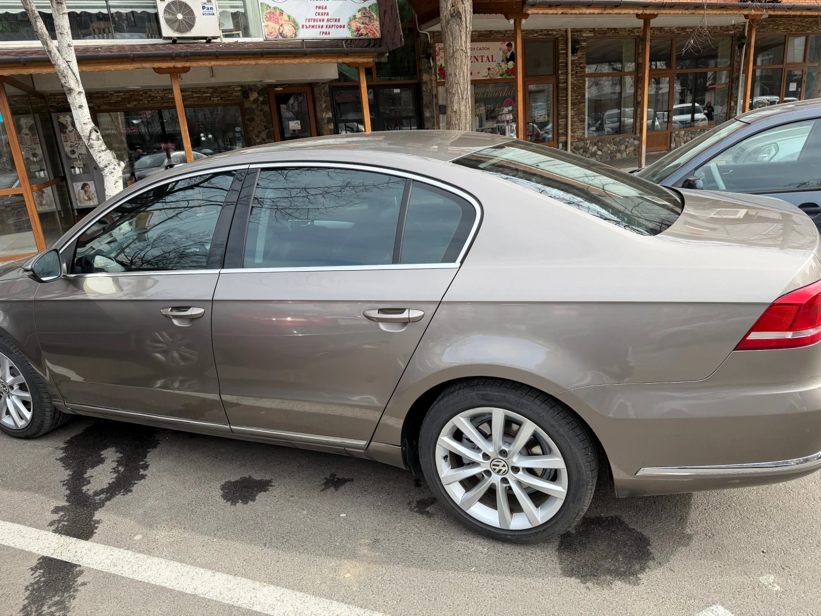 VW Passat, снимка 2 - Автомобили и джипове - 53892016