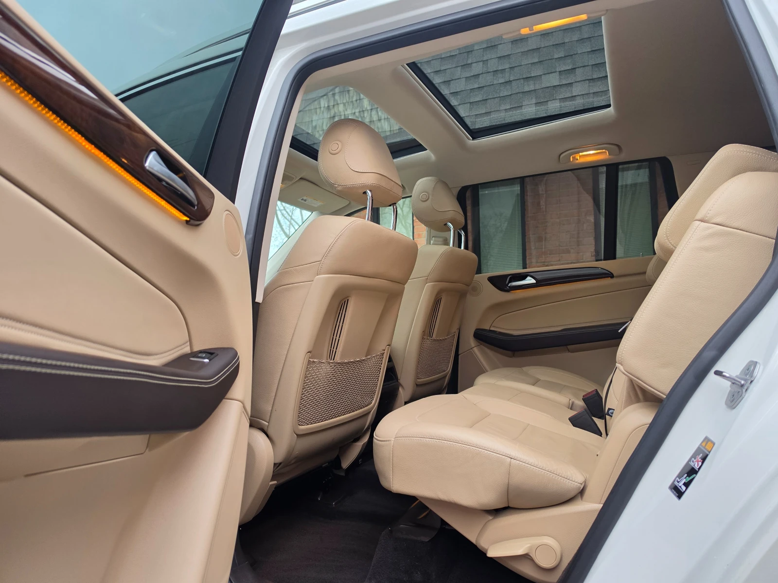 Mercedes-Benz GLS 450, снимка 11 - Автомобили и джипове - 54205266