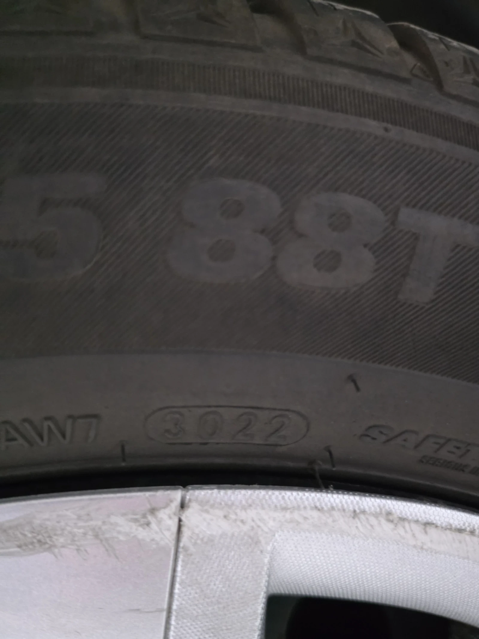 Renault Clio IV, снимка 16 - Автомобили и джипове - 54329312