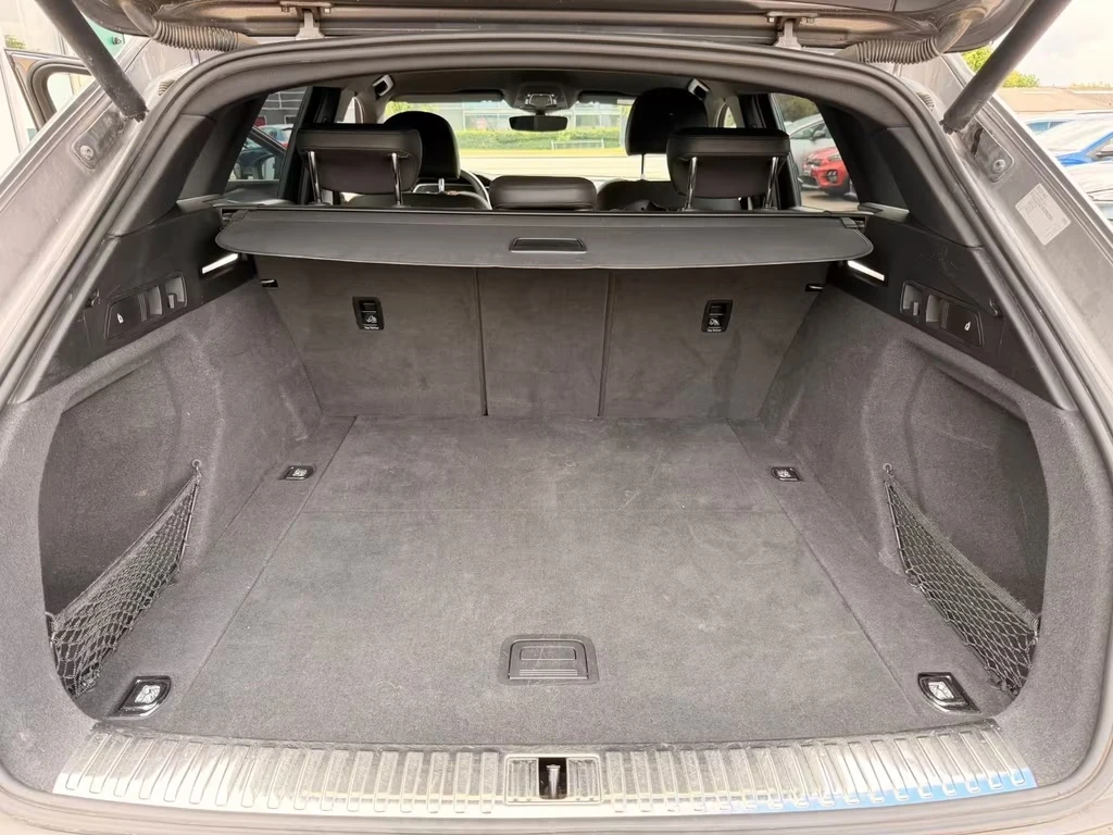 Audi E-Tron 55 quattro advanced 95kWh 408ps DK, снимка 16 - Автомобили и джипове - 54835420