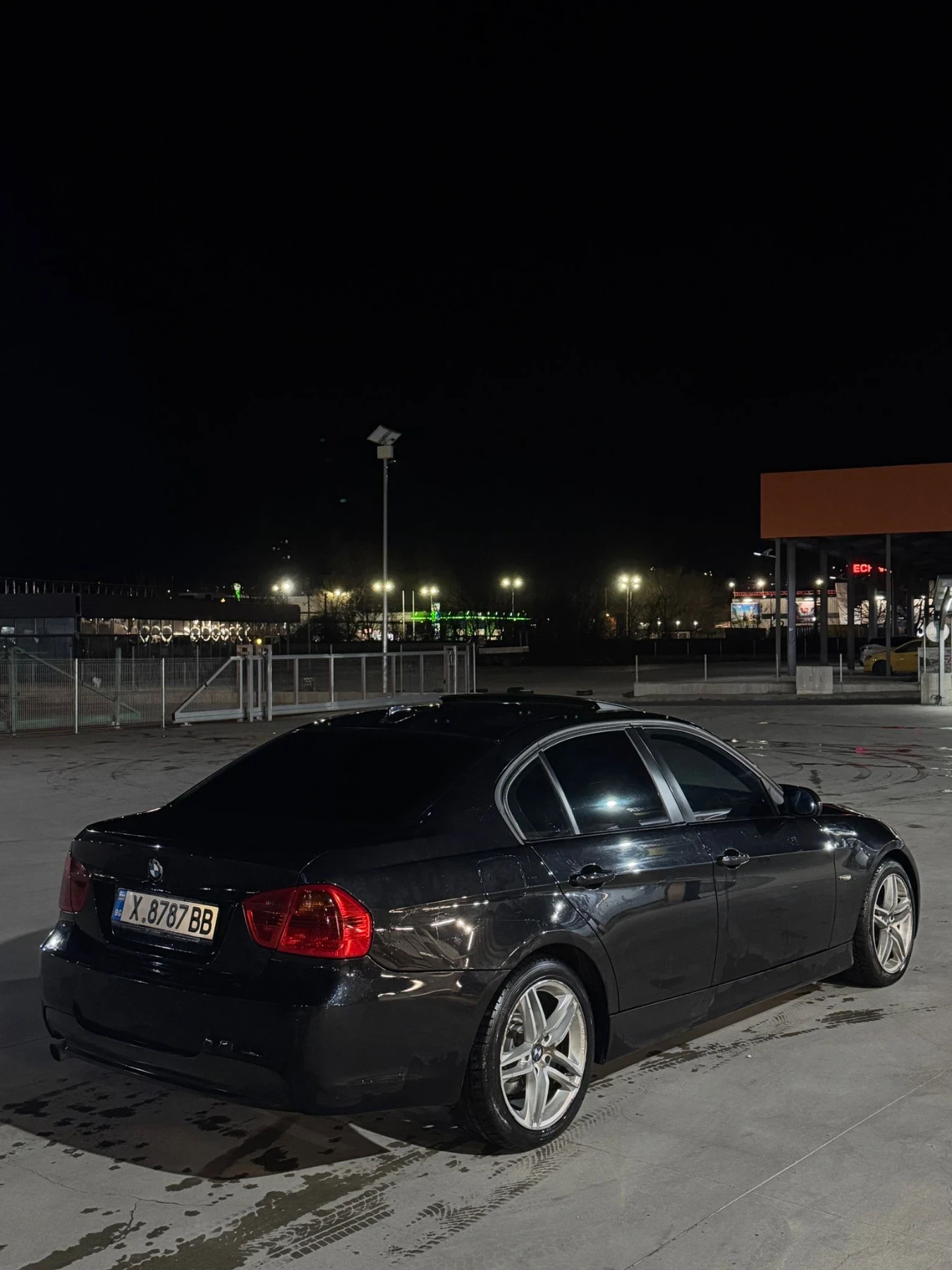 BMW 320