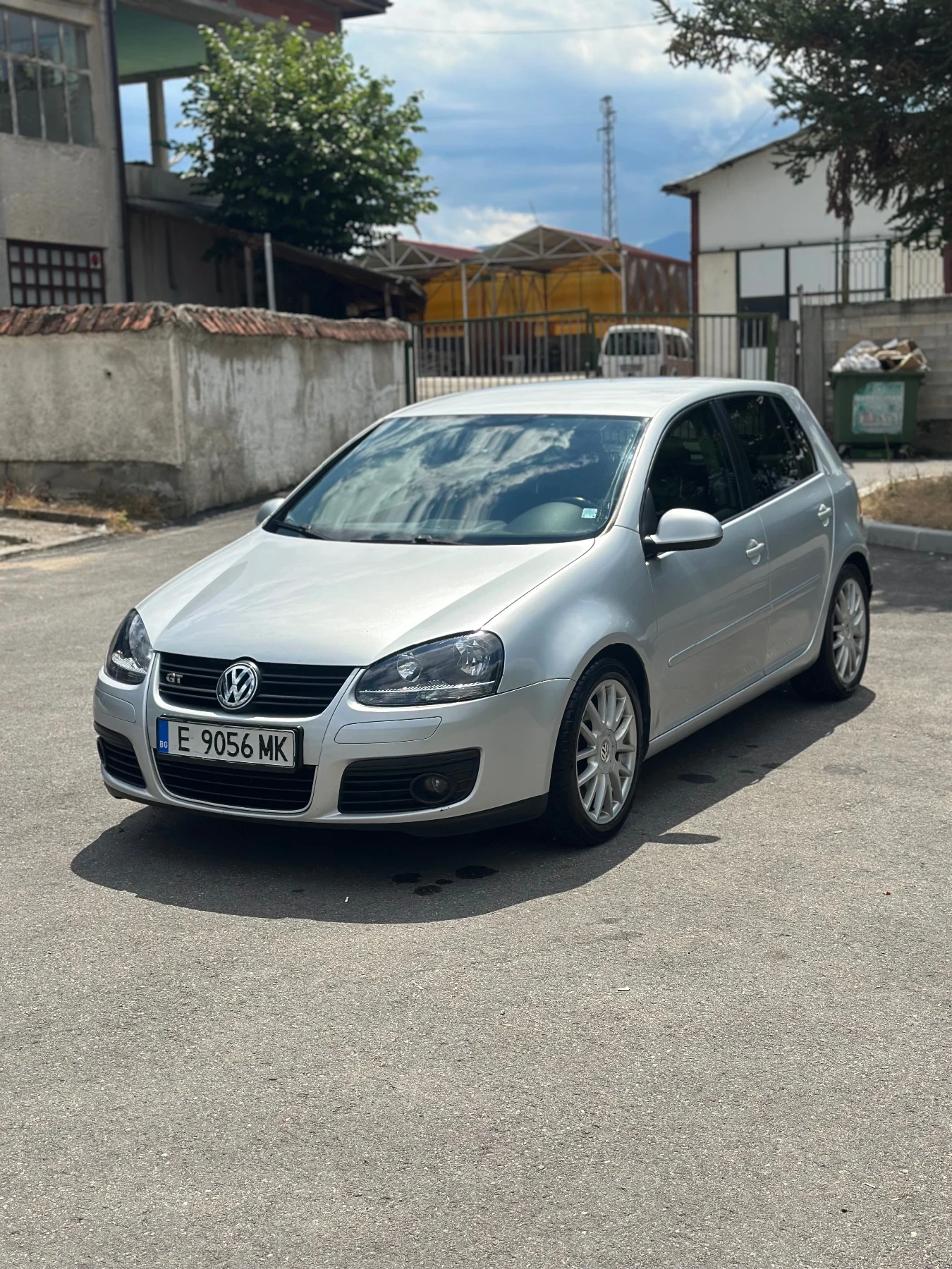 VW Golf GT SPORT 170hp, снимка 2 - Автомобили и джипове - 55179313