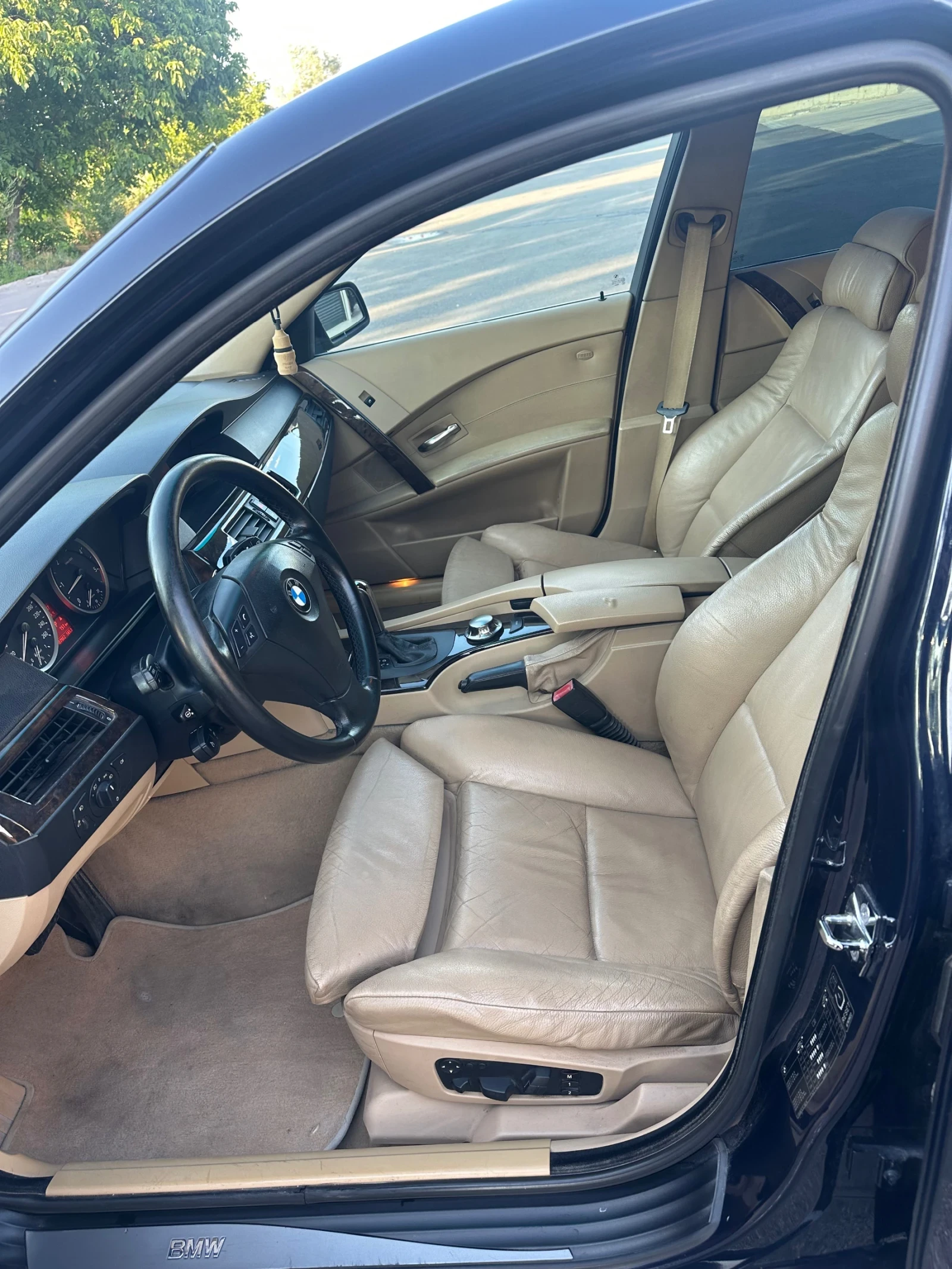 BMW 530 Euro 4, снимка 11 - Автомобили и джипове - 55179313
