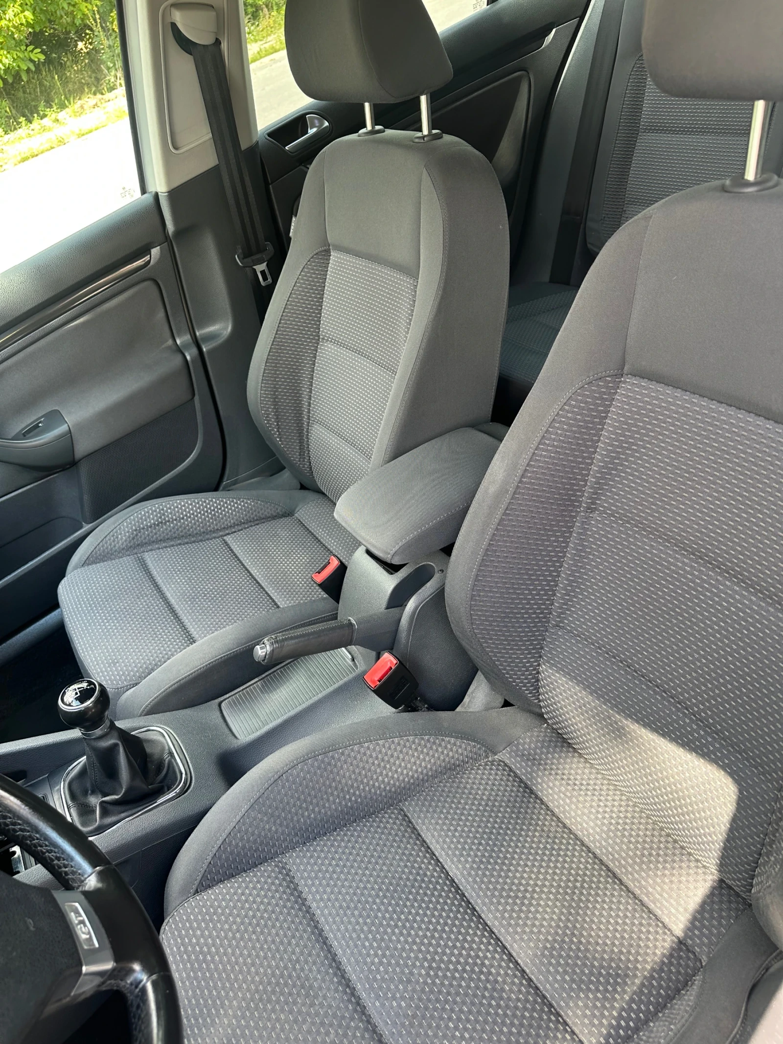 VW Golf GT SPORT 170hp, снимка 12 - Автомобили и джипове - 55179313