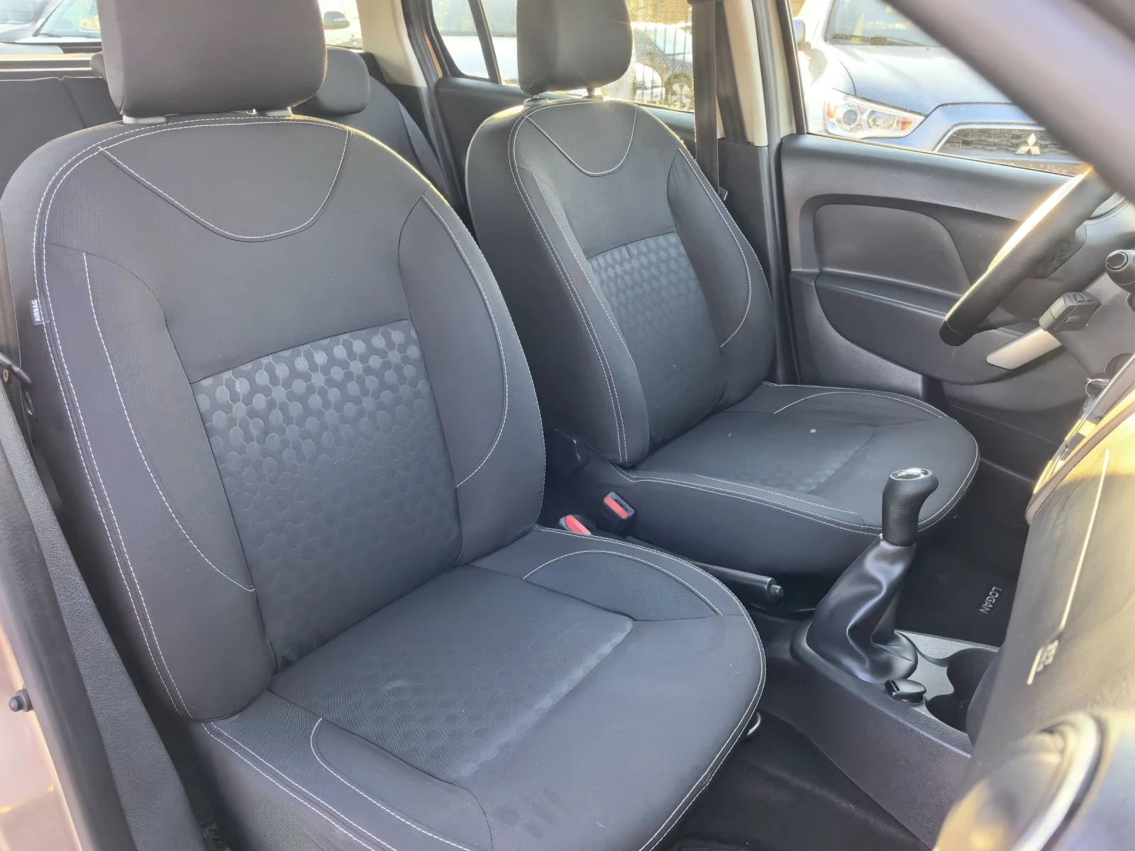 Dacia Logan 1, 5dci, снимка 12 - Автомобили и джипове - 55493440