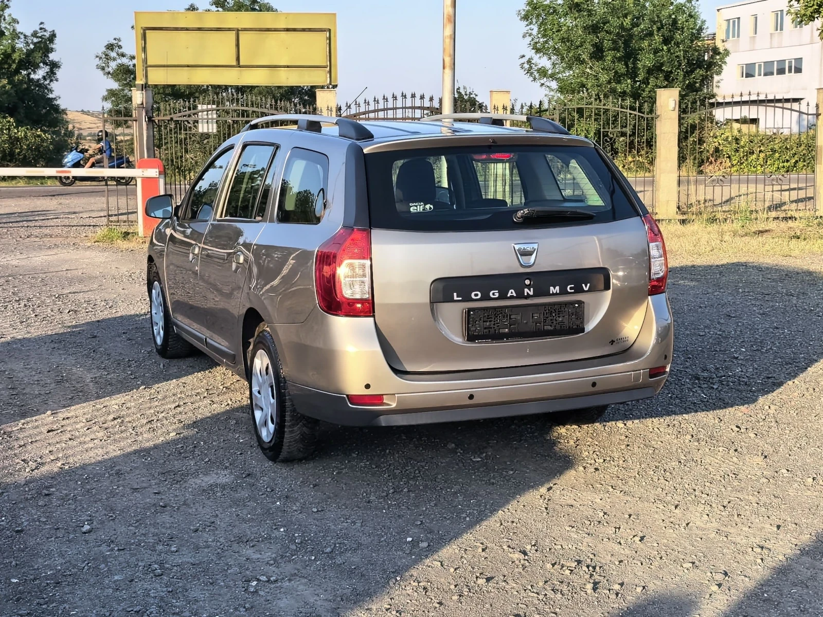 Dacia Logan 1, 5dci, снимка 4 - Автомобили и джипове - 55493440