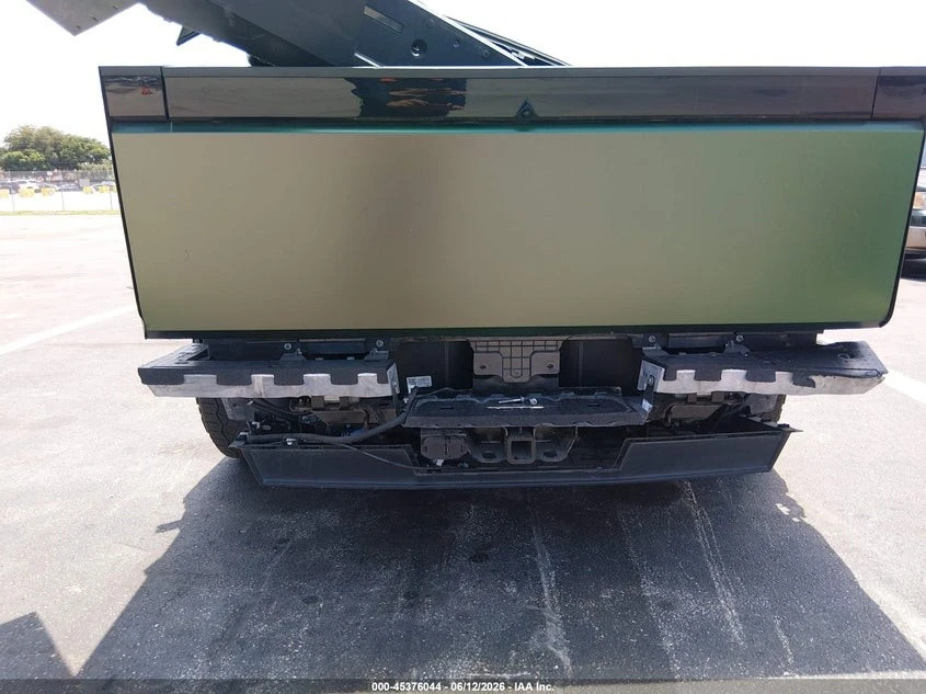 Tesla Cybertruck * AWD* 360* ПАНО* KEYLESS* Camera* ПОДГРЕВ* , снимка 6 - Автомобили и джипове - 55584411