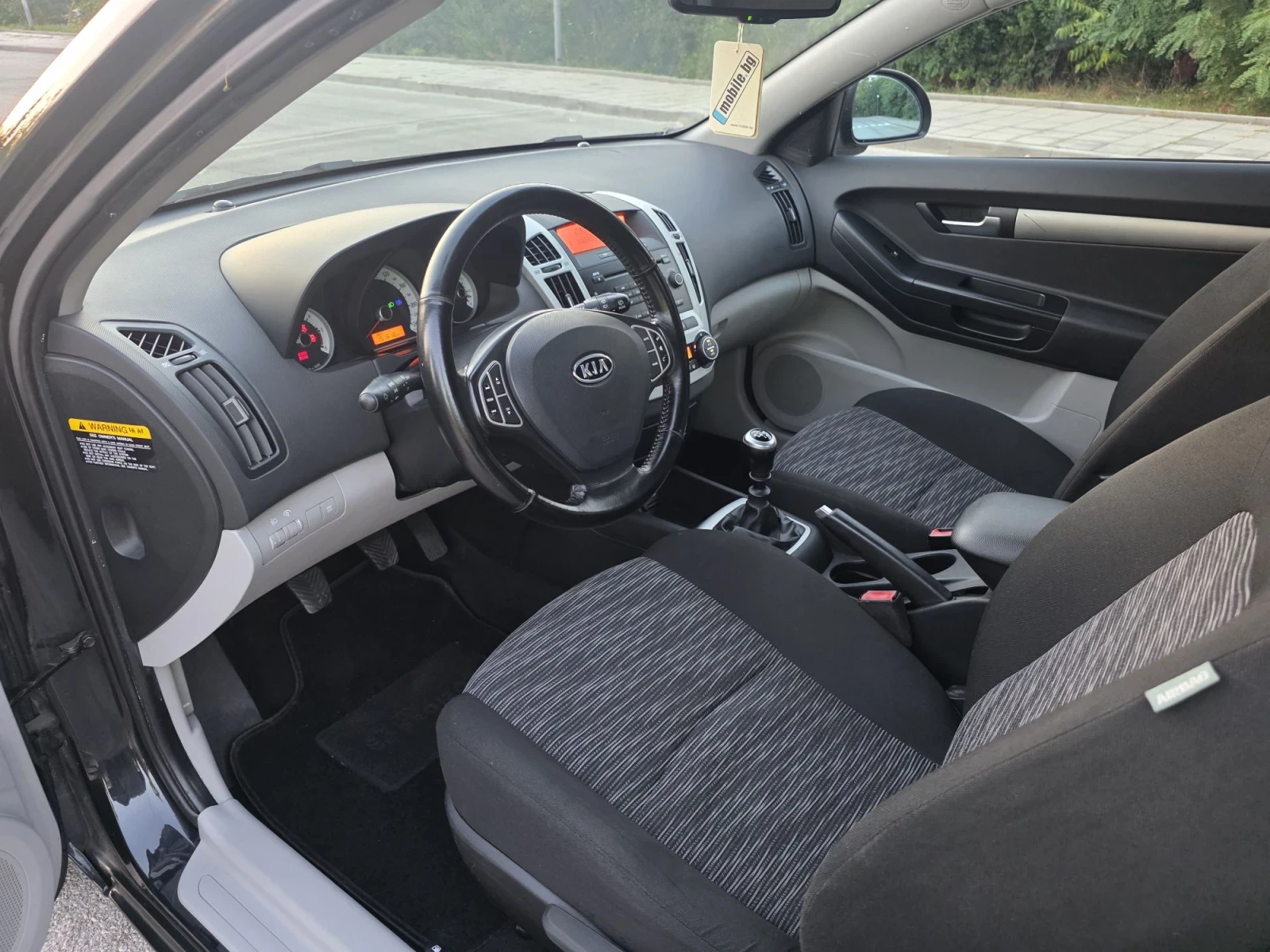 Kia Ceed 1.6Crdi -90к.с Sport купе, снимка 9 - Автомобили и джипове - 55594026