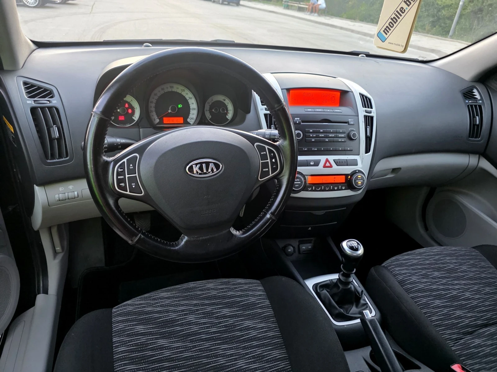 Kia Ceed 1.6Crdi -90к.с Sport купе, снимка 10 - Автомобили и джипове - 55594026