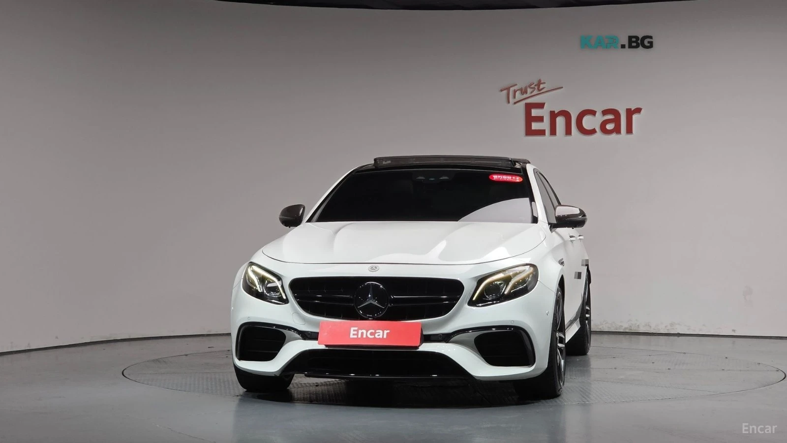 Mercedes-Benz E 63 AMG 4MATIC+ * HUD* 360* МАСАЖИ* ОБДУХ* НАВИ* ПАНО, снимка 3 - Автомобили и джипове - 55833212