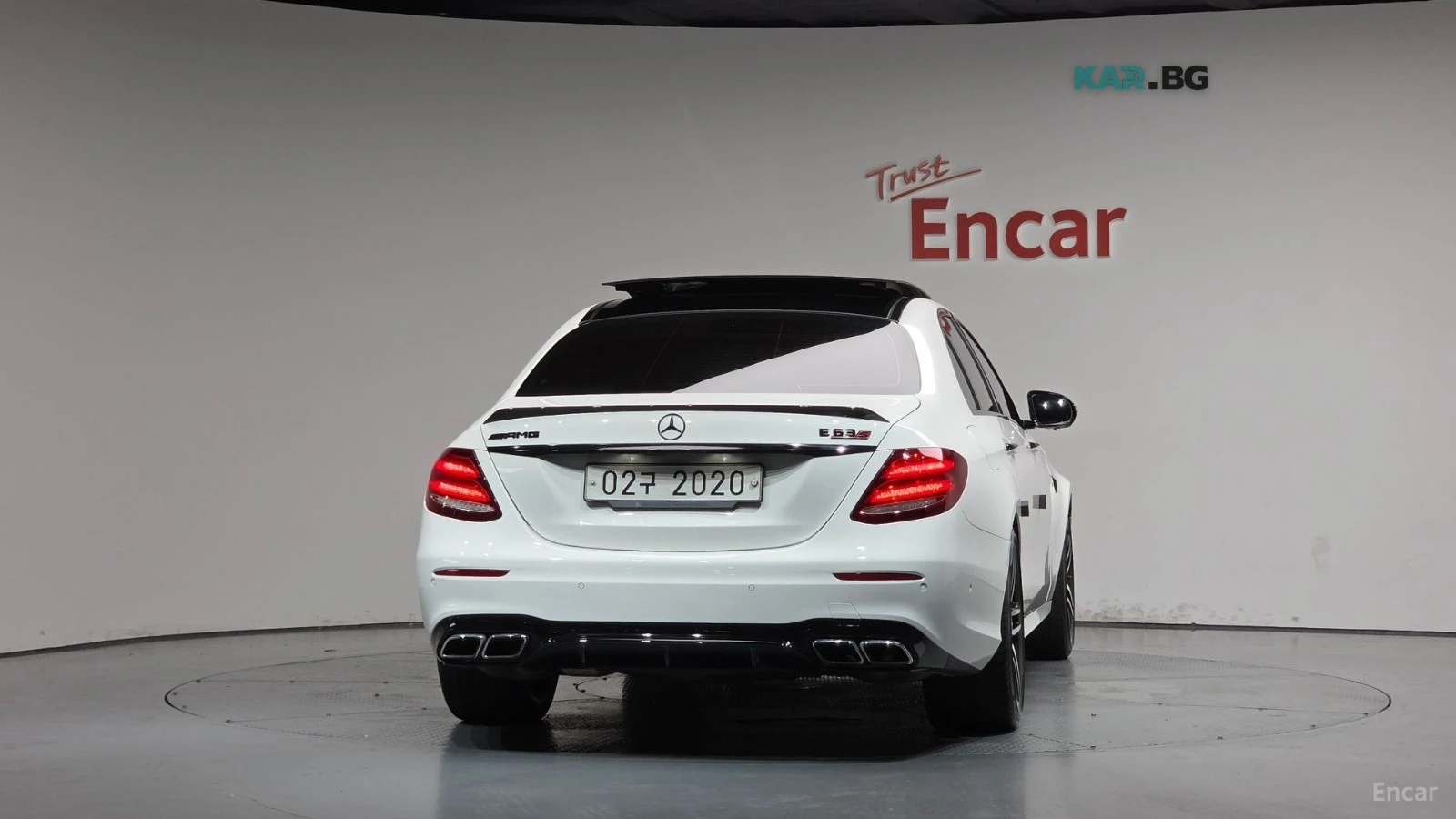 Mercedes-Benz E 63 AMG 4MATIC+ * HUD* 360* МАСАЖИ* ОБДУХ* НАВИ* ПАНО, снимка 4 - Автомобили и джипове - 55833212