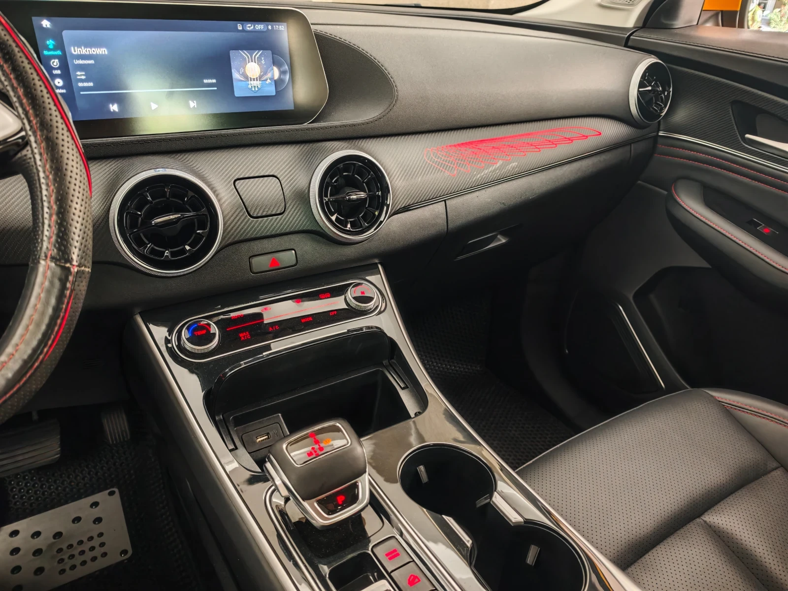 DONGFENG T5-EVO, снимка 3 - Автомобили и джипове - 56216144