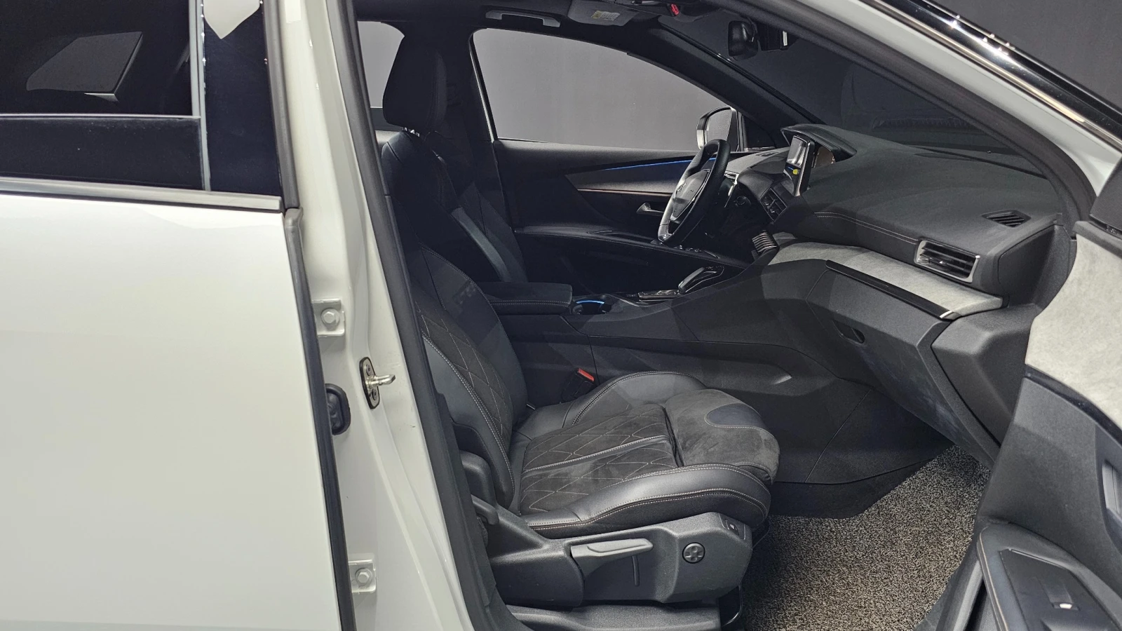 Peugeot 3008 2.0 BlueHDi GT | Mobile.bg � ����������� 11