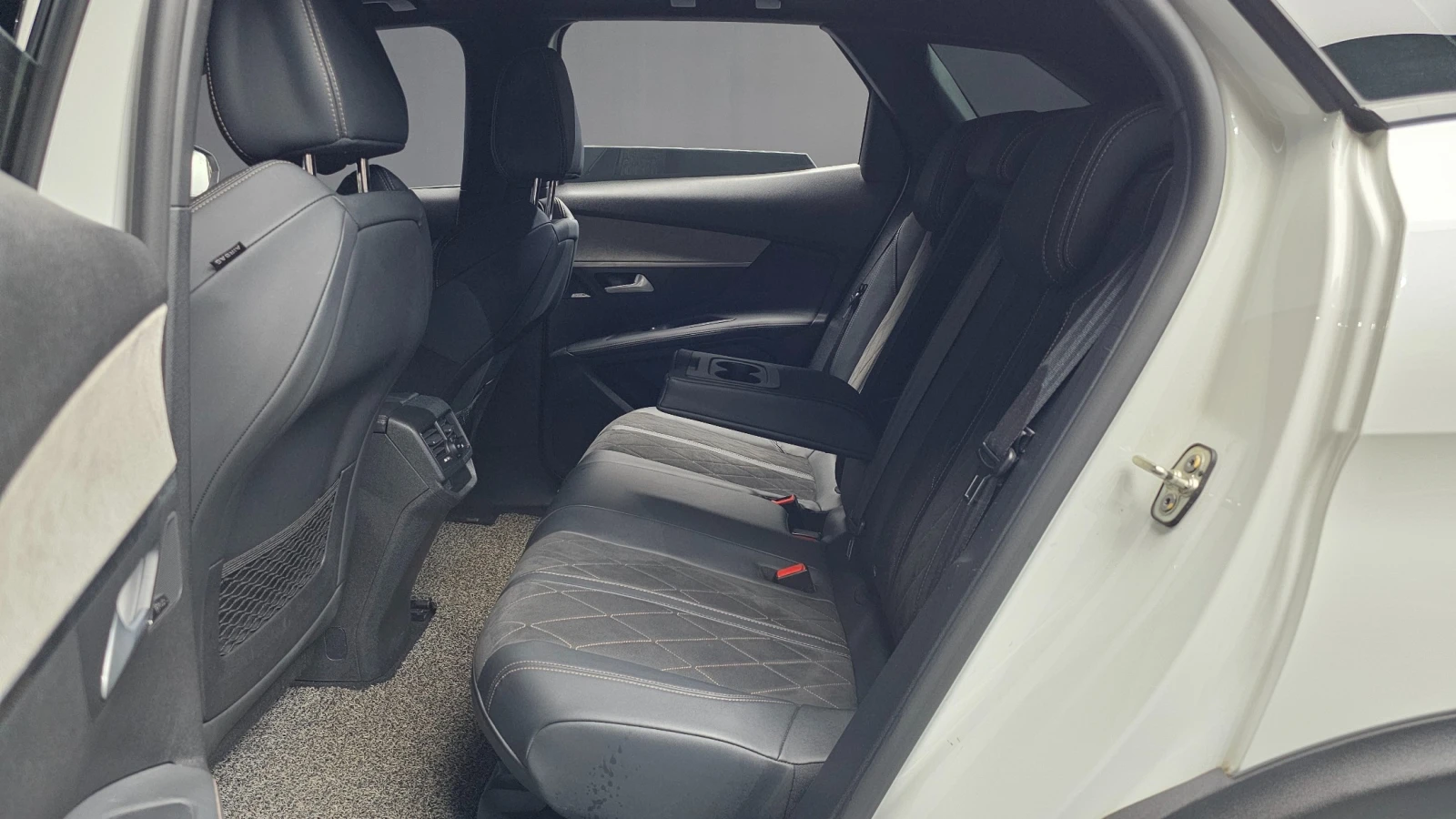 Peugeot 3008 2.0 BlueHDi GT | Mobile.bg � ����������� 12