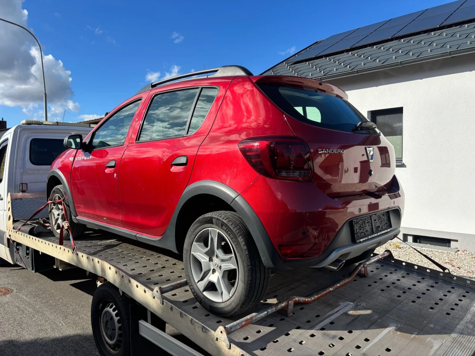 Dacia Sandero, снимка 8 - Автомобили и джипове - 56616277