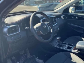 Kia Sorento * AWD * БОНУС ЛЕТИ ДЖАНТИ С ГУМИ* ПОДГРЕВ* , снимка 5