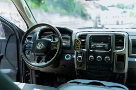 Dodge RAM 1500 5.7HEMI , снимка 11