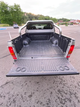 Toyota Hilux | Mobile.bg    16