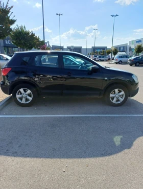 Nissan Qashqai 2.0 dci 4x4 - 6600 € / 12908.48 лв. - 92135592 4
