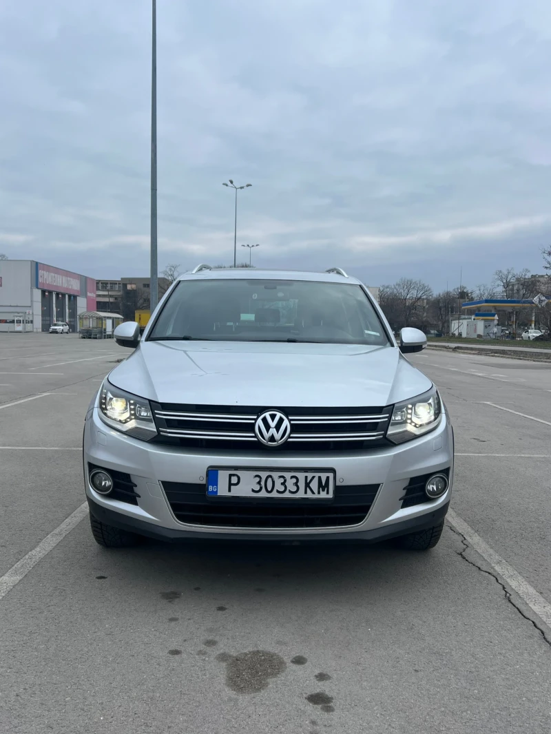 VW Tiguan 2.0 TDI 4MOTION LOUNGE, снимка 2 - Автомобили и джипове - 49030361