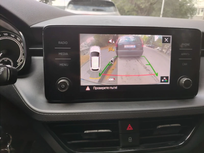 Skoda Kamiq 1.6 Tdi Цена до 25.11, снимка 9 - Автомобили и джипове - 52058113